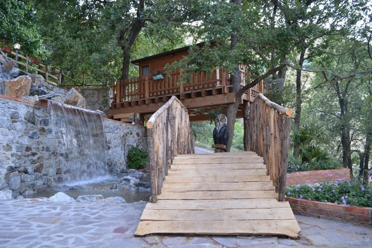 מסינה B & B Le Casette Sull'Albero Di Villa Alba איטליה